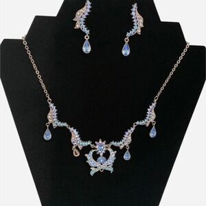 Sparkling Blue Crystal Necklace and Earring Set Elegant Jewelry Set
